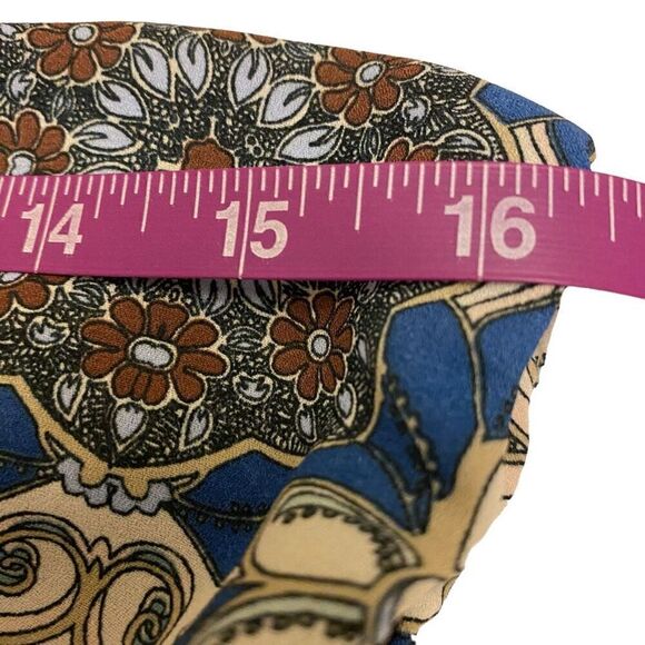 Ava Christine Beige‎ and Blue Popover Flowy Top with 3/4 Sleeves Sz L - Picture 12 of 13